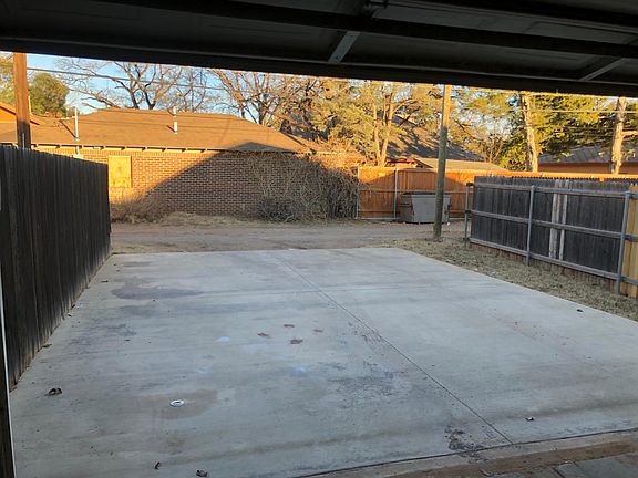 3rd image of 1605 Avenue Y
