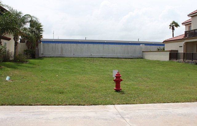 1st image of 105 Villas Doce