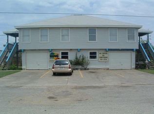 3614 Yale St, Galveston, TX 77554
