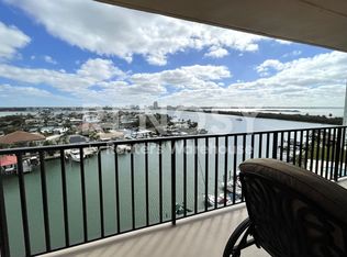 51 Island Way APT 906, Clearwater, FL 33767
