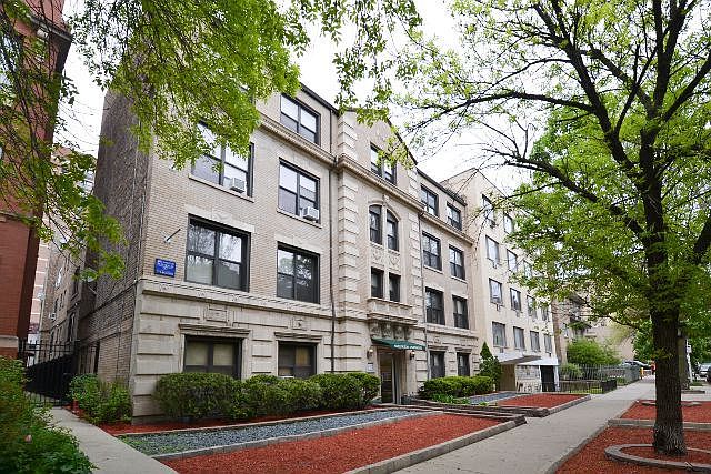 1st image of 540 W Wellington Ave #4