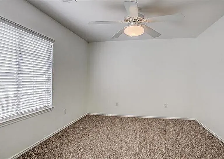 5355 Richard Ave — Photo 6