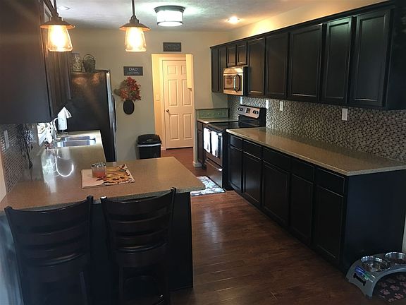5th image of 19121 N County Road 550 E