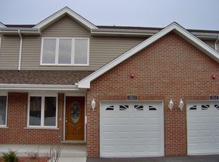 7305 W 71st St #D, Bridgeview, IL 60455