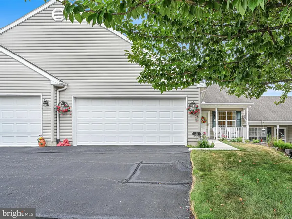 351 Winners Cir #351, Red Lion, PA 17356