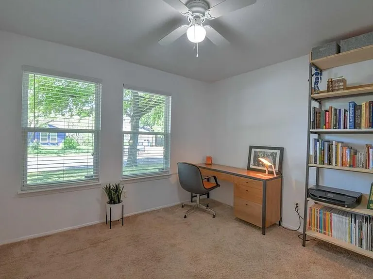 6605 Clubway Ln — Photo 15