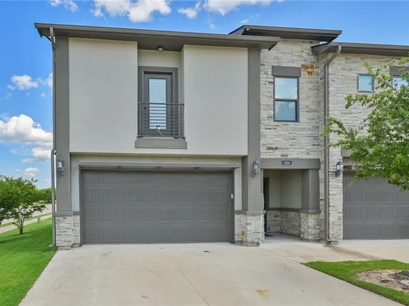 501 Hayes Ln, College Station, TX 77845