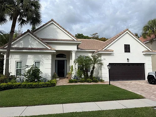 159 Oakwood Ln Photo 1