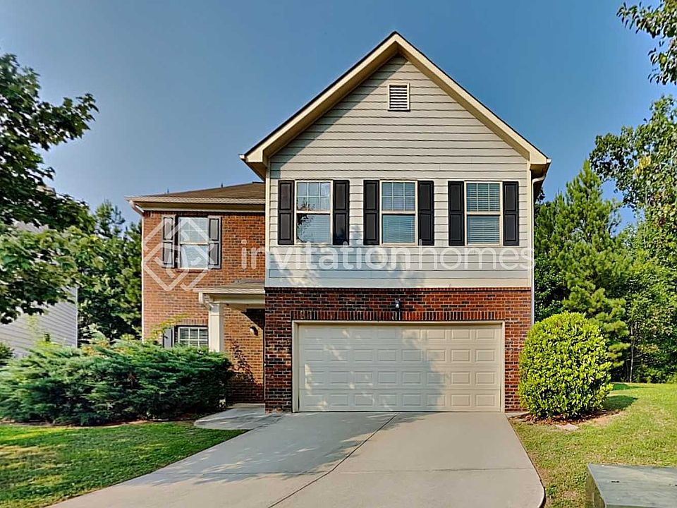 1st image of 2465 Valley Creek Dr