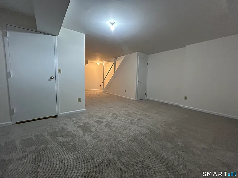 235 Red Oak Ln #235 — Photo 9