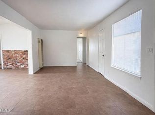 44104 Carolside Ave, Lancaster, CA 93535