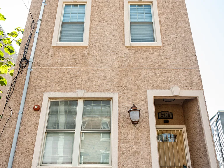 2258 N 12th St #1 — Photo 2