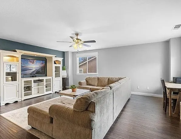 38119 Floricita St — Photo 18