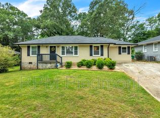 2609 Glenvalley Dr, Decatur, GA 30032