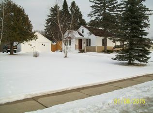 1008 S Main St, Necedah, WI 54646