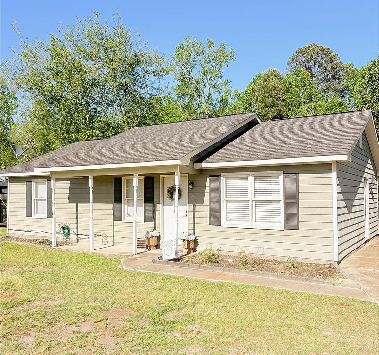 1st image of 262 Lee Road 942