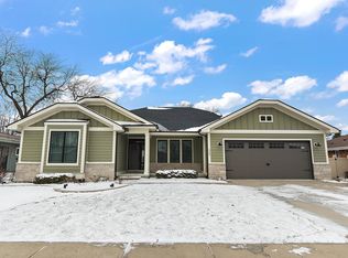 549 Louise Dr, Manteno, IL 60950