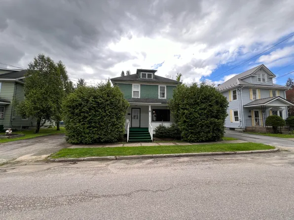 6 Harding St, Malone, NY 12953