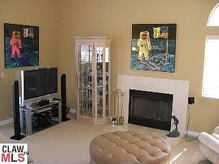 3rd image of 1924 S Barrington Ave APT 1