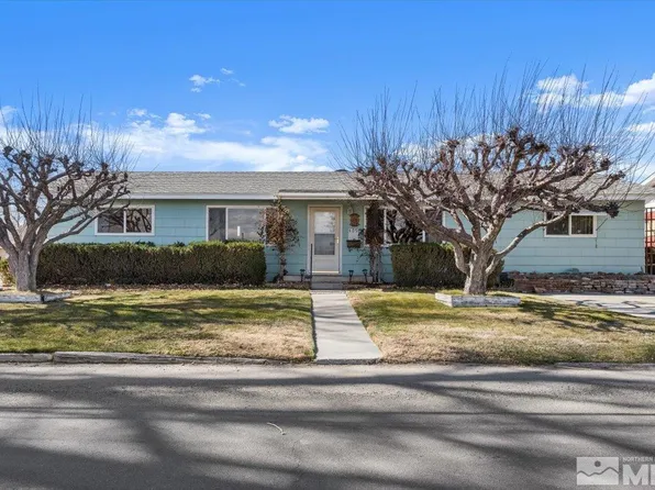 409 N Center St, Yerington, NV 89447