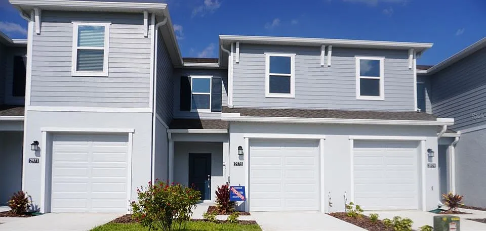 2975 Maloof Dr
