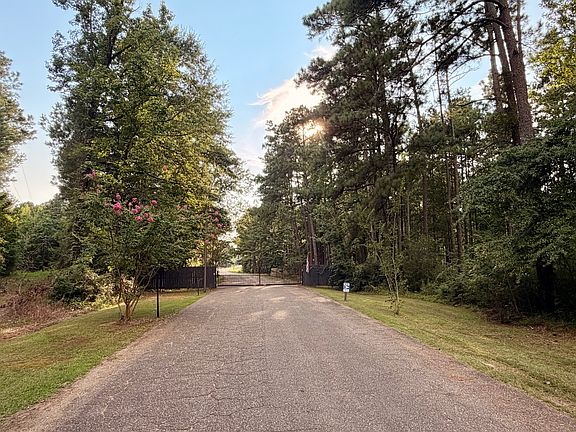 3rd image of 36 Shadow Creek Loop #36