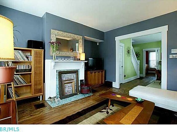 2nd image of 184 E Blake Ave
