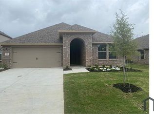 1120 Red Hawk Ln, Forney, TX 75126