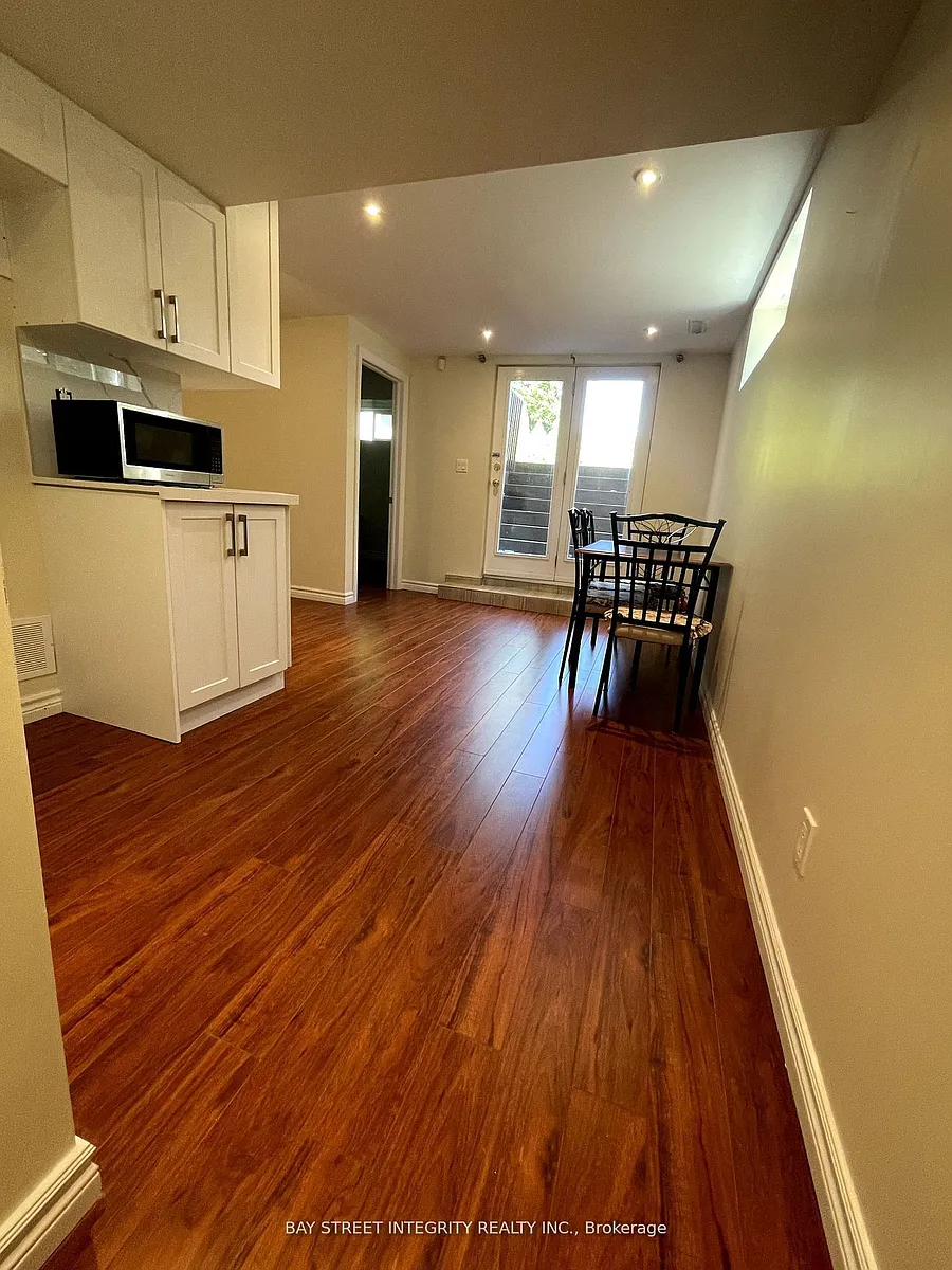 Building Photo - 320 Drewry Ave #BASEMENT