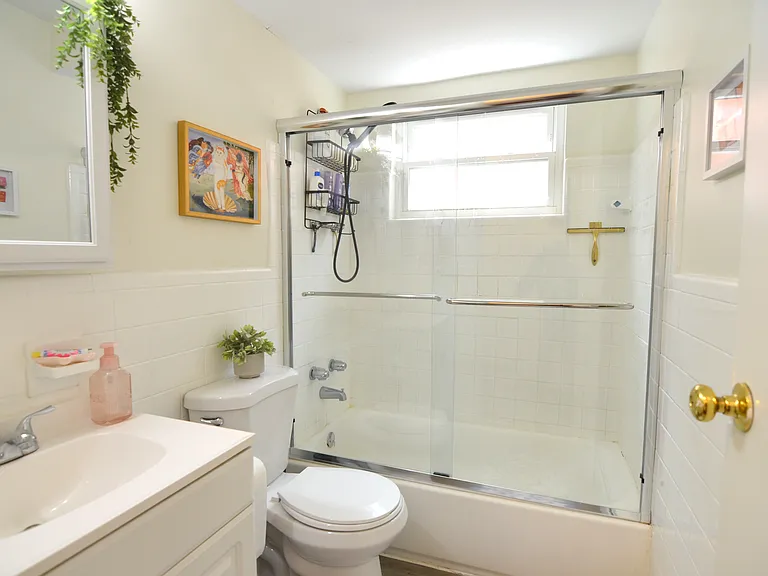3176 Mapleleaf Ave #3 — Photo 6