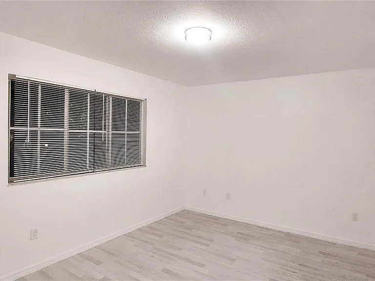 2501 Centergate Dr #203 — Photo 12