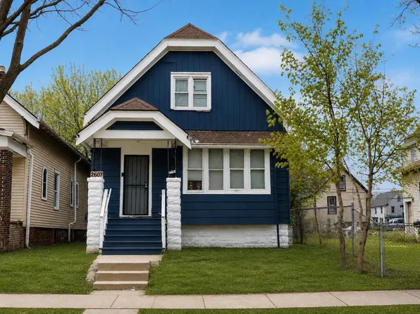 2607 N 24th STREET, Milwaukee, WI 53206