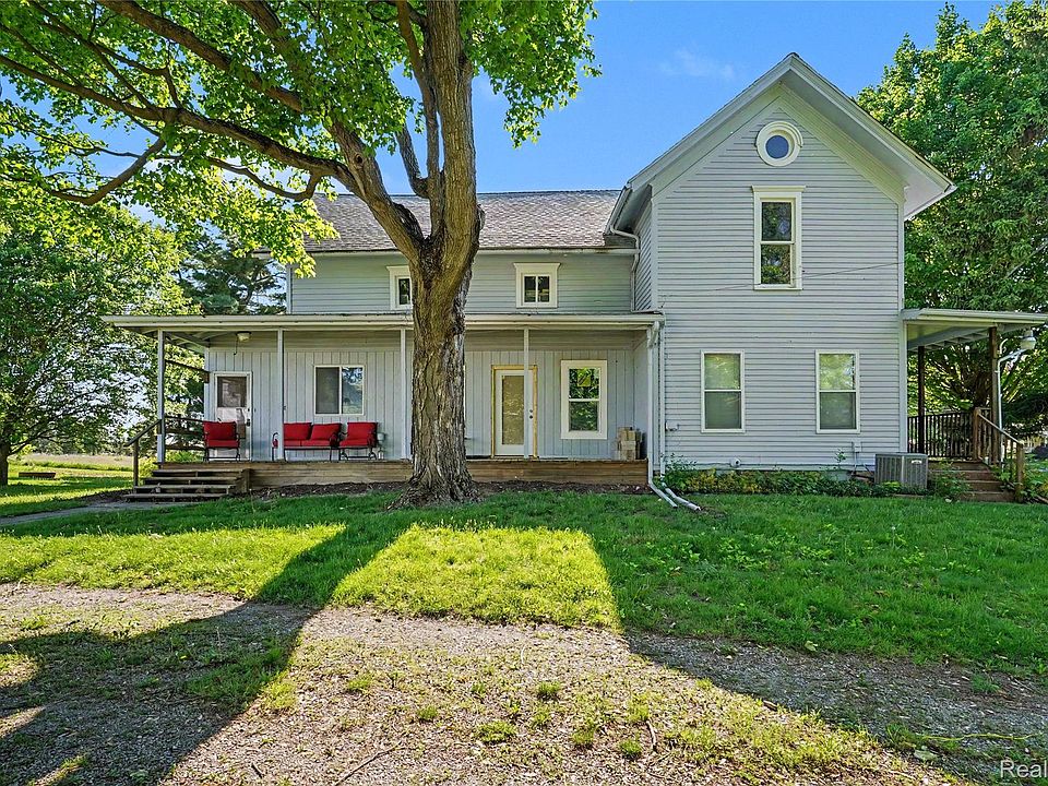 1st image of 3056 Grand Blanc Rd