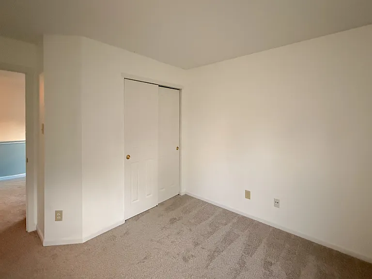 12754 Crescent Dr — Photo 23