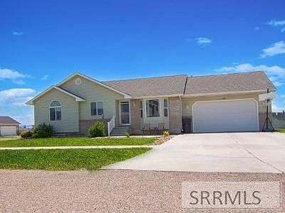 1st image of 3570 E Terra Cotta Cir