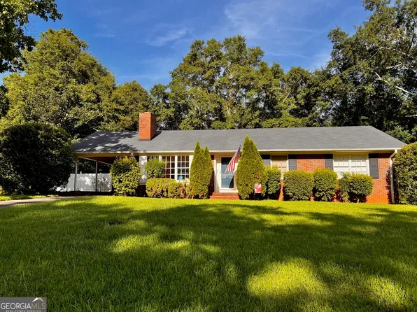 606 Brookwood Dr, Thomaston, GA 30286