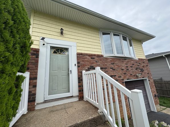 147 Truxton Rd