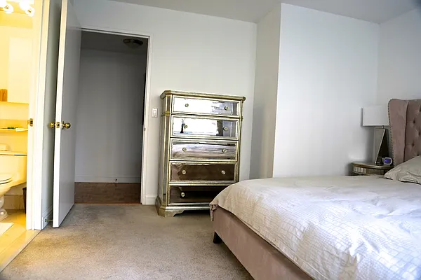 Rented by Owner | media 5