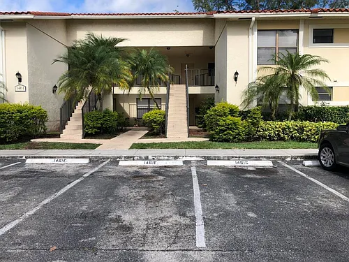 1461 Windorah Way #E Photo 1