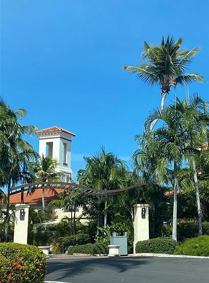 Las Casitas Village 1 Ave Conquistador — Photo 5