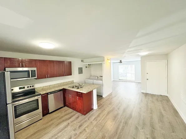 4447 Treehouse Ln APT 17C, Tamarac, FL 33319