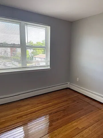 1 bed, $1,200 — Photo 4