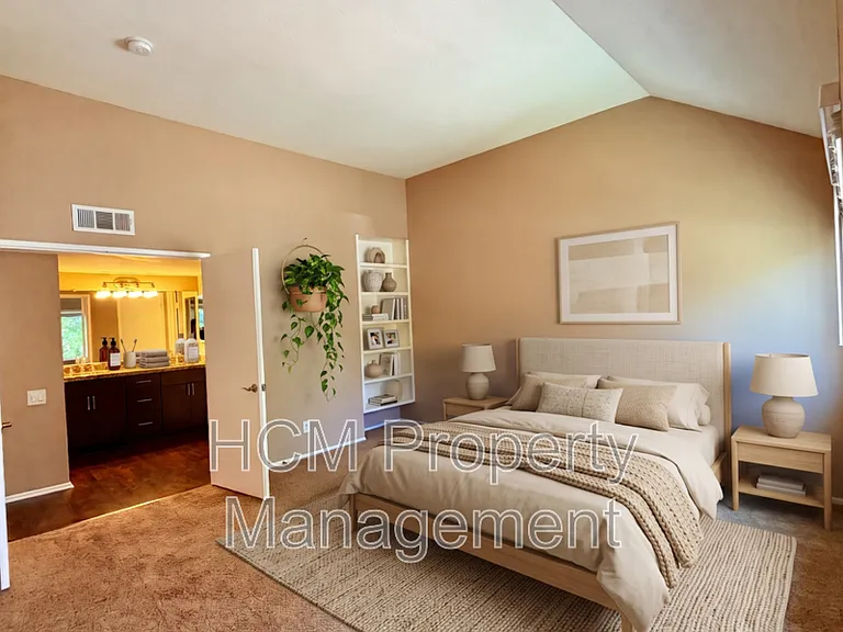 25761 Le Parc #12 — Photo 13