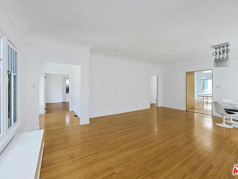714 Kensington Rd — Photo 4