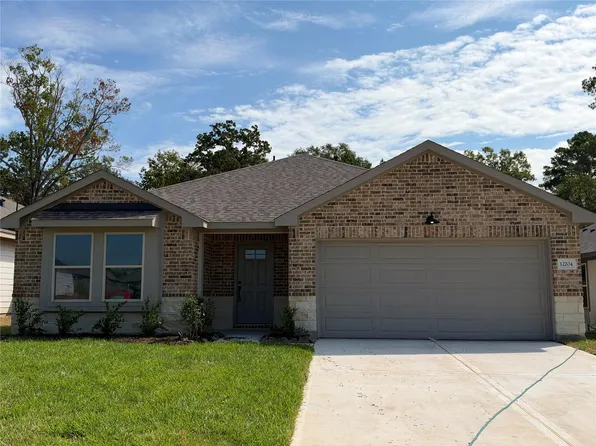 12204 Lexington Heights Dr, Willis, TX 77318