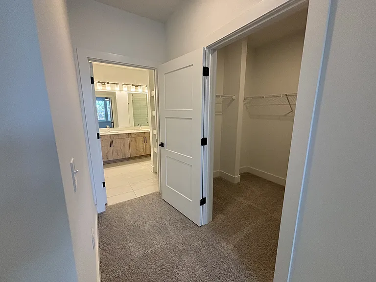 The Argos Apartments on The Beltline — Photo 138