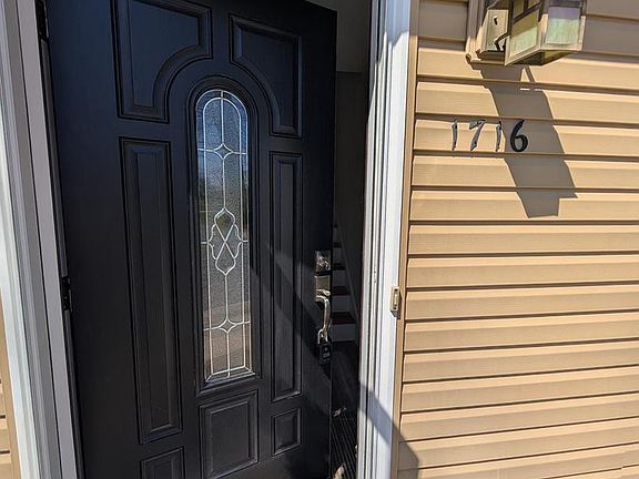 4th image of 1716 Supplee Rd