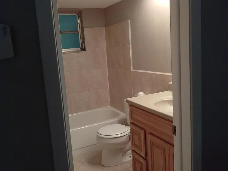 9400 Gray Fox Ln — Photo 2