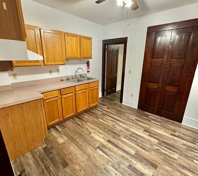 1st image of 342 S Main St #104