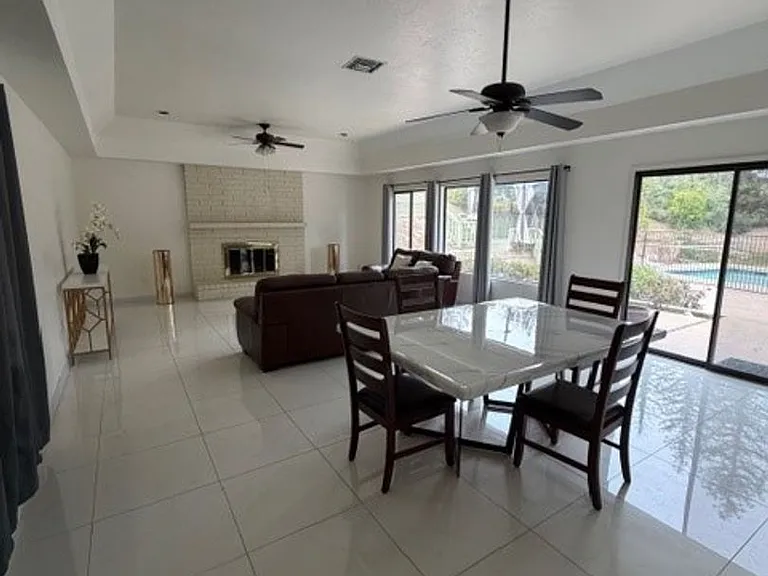 3428 Eastview Ct — Photo 7